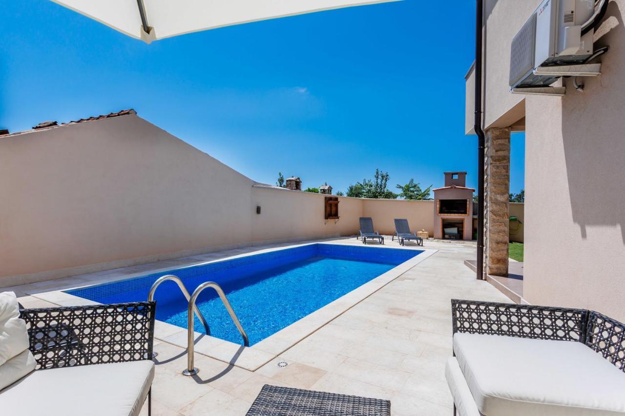 Villa Queen Jelena Galižana Dış mekan fotoğraf